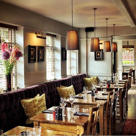 The Black Horse Fulmer Bagian luar foto